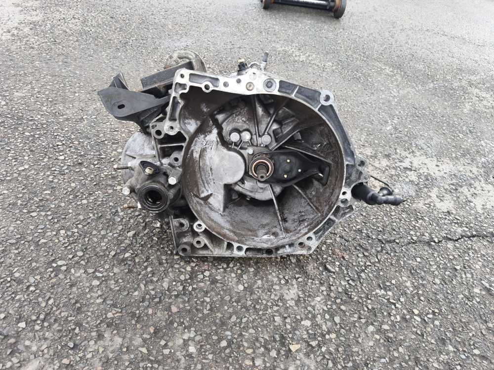 BOITE DE VITESSE MANUEL CITROEN/PEUGEOT 1.6HDI ( 5-VITESSES ) - Vue 2